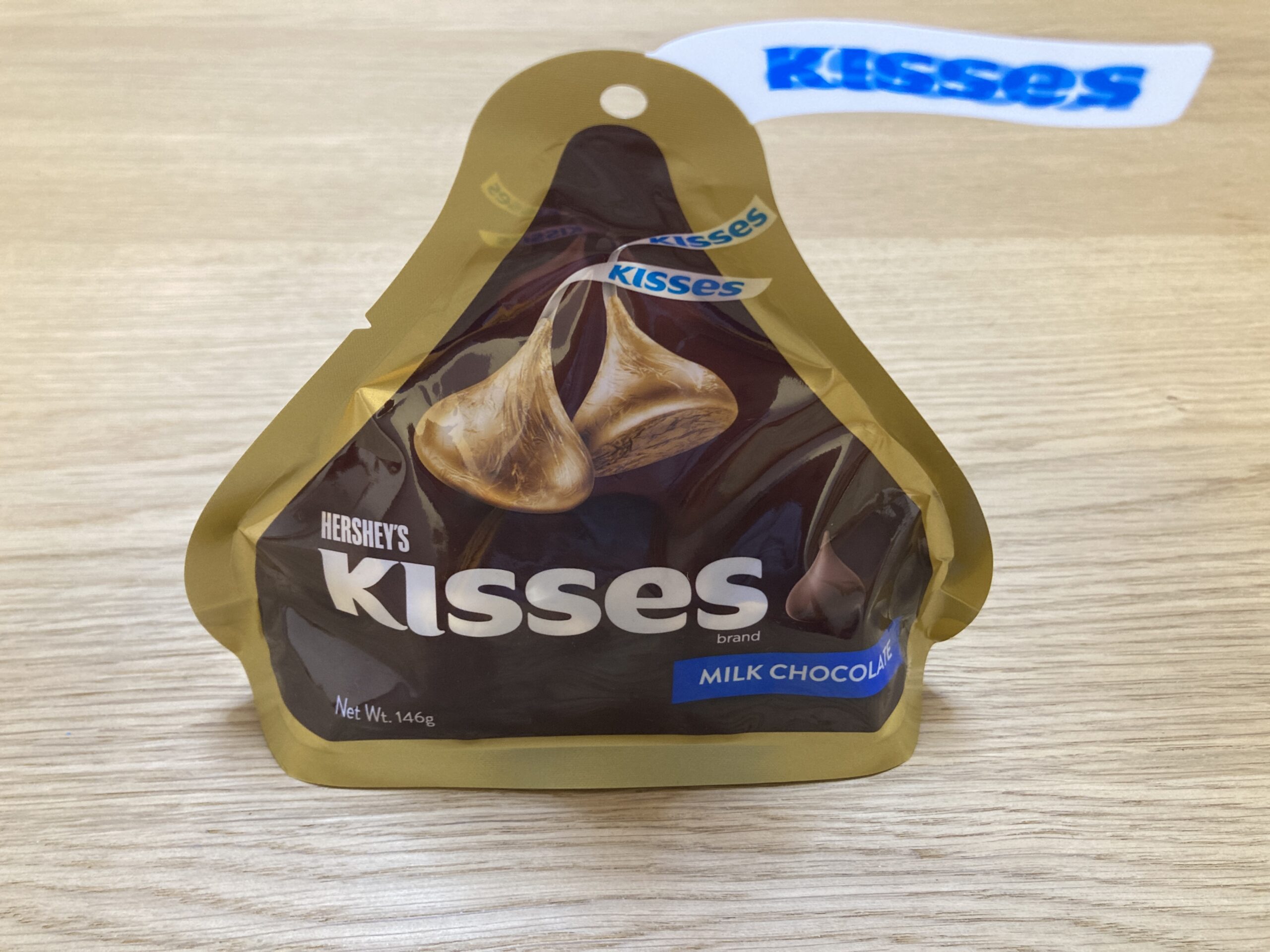 ハーシーキスチョコの実食レビュー - チョコレートを愛するサラリーマン